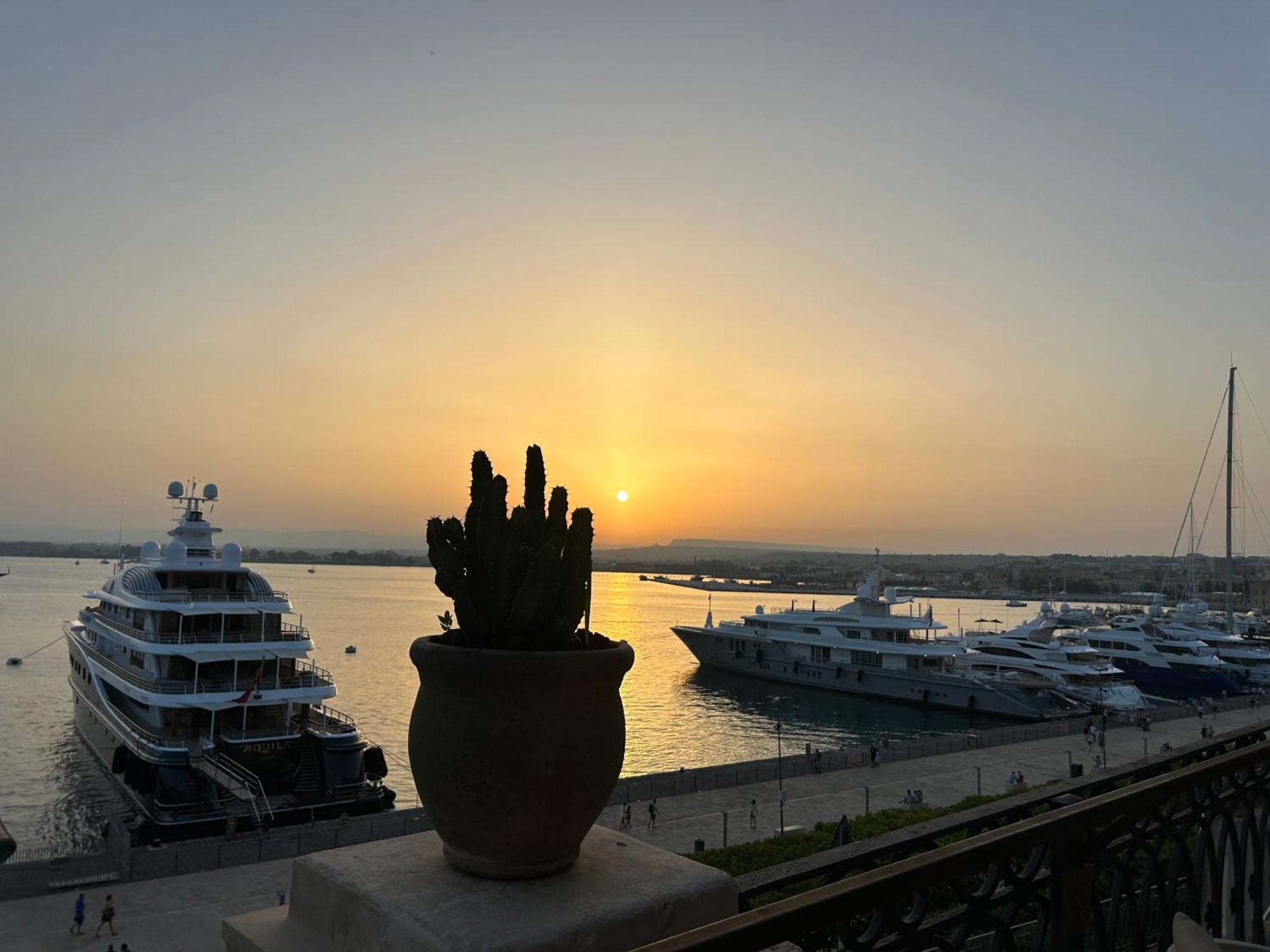 Aqua Suites Doria Συρακούσες Εξωτερικό φωτογραφία